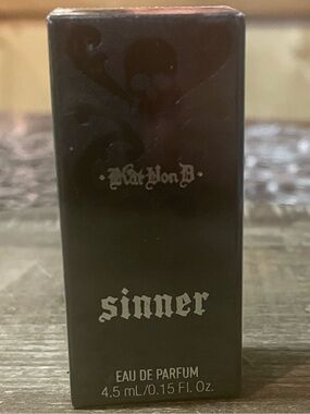 Kat Von D Sinner Mini Perfume — 4.5ml Dabber